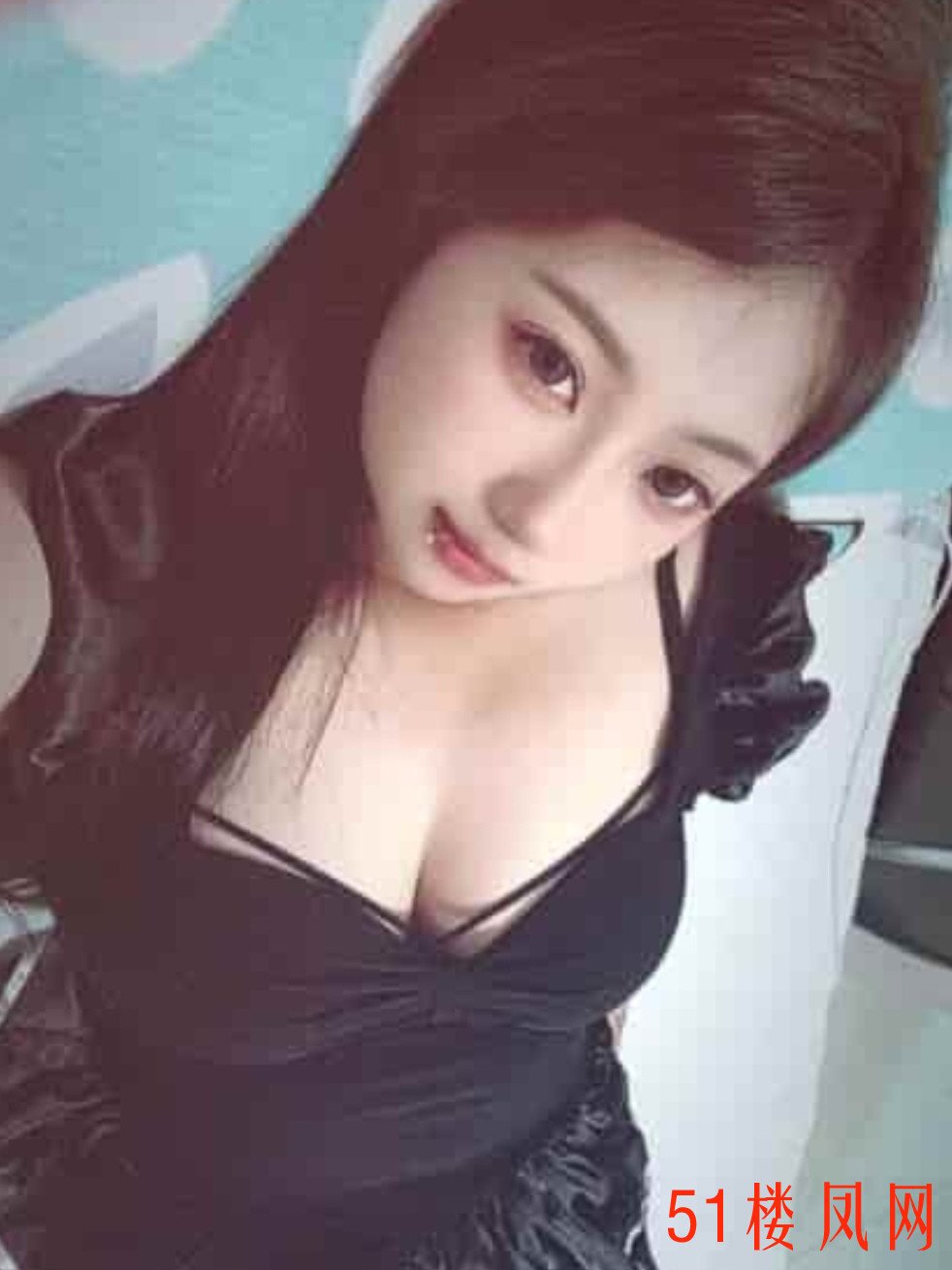 Screenshot_20250923_182635_webapp.qunfangge_edit_146135890536555.jpg