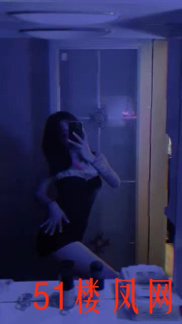663053c9d1cb86cbd79a68ba403622f.jpg