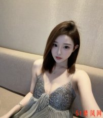 宁波市海曙区巨乳骚妹猛顶翘臀手握双峰