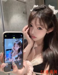 倩倩20岁骚妹我花了10张搞她2次