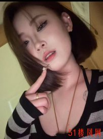 身材超顶的极品嫩妹