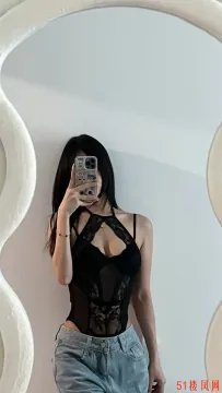 刚出来兼职的小骚包