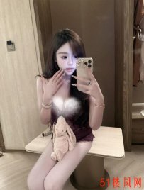 大连可爱性感又骚的小妹妹