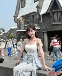 极品气质少女第一次兼职
